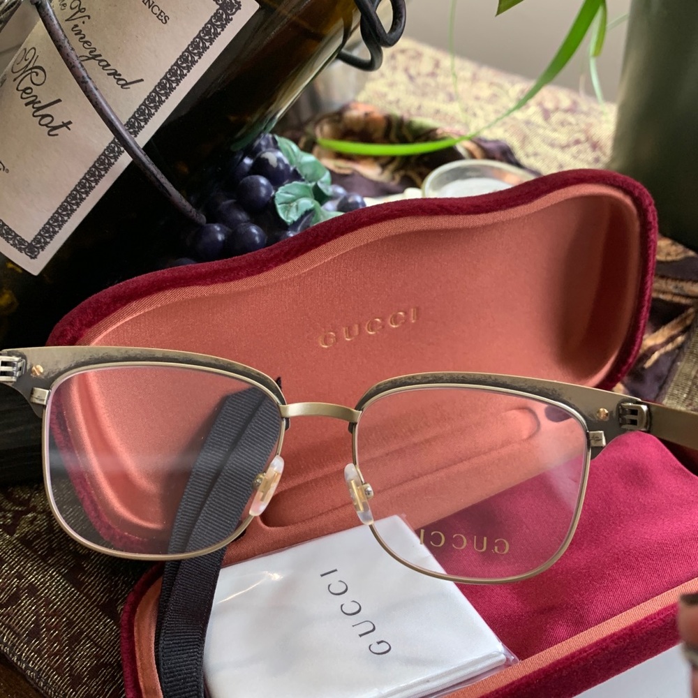 ⛔️SOLD⛔️ DO NOT BUY⛔️Authentic Gucci 49 Metal /Acetate optical glasses - Picture 8 of 12